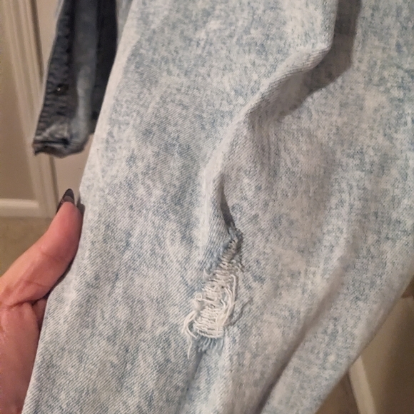 Distressed Acid Wash Jean Jacket SZ 24 - Picture 6 of 14